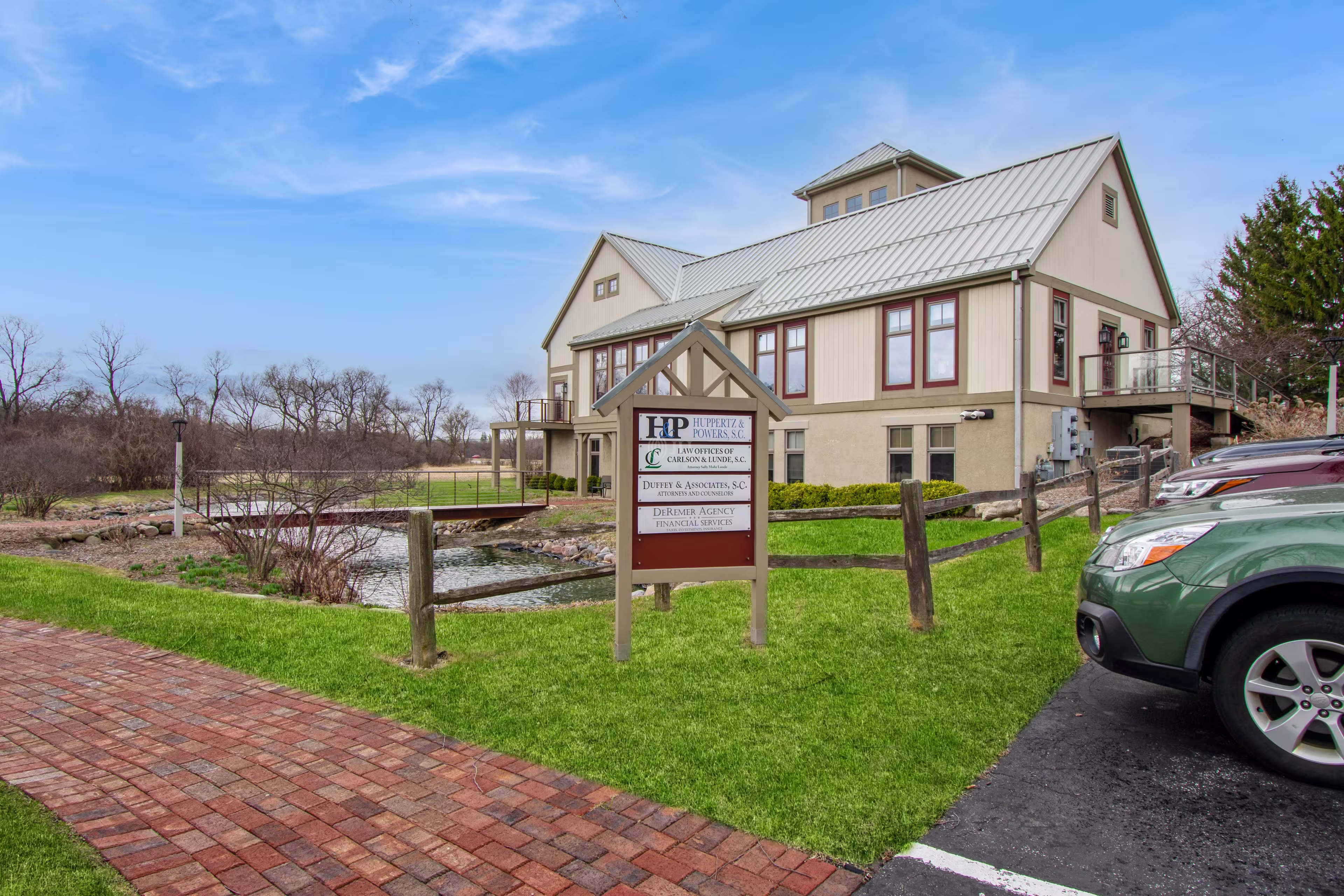 W240N1221 Pewaukee Rd