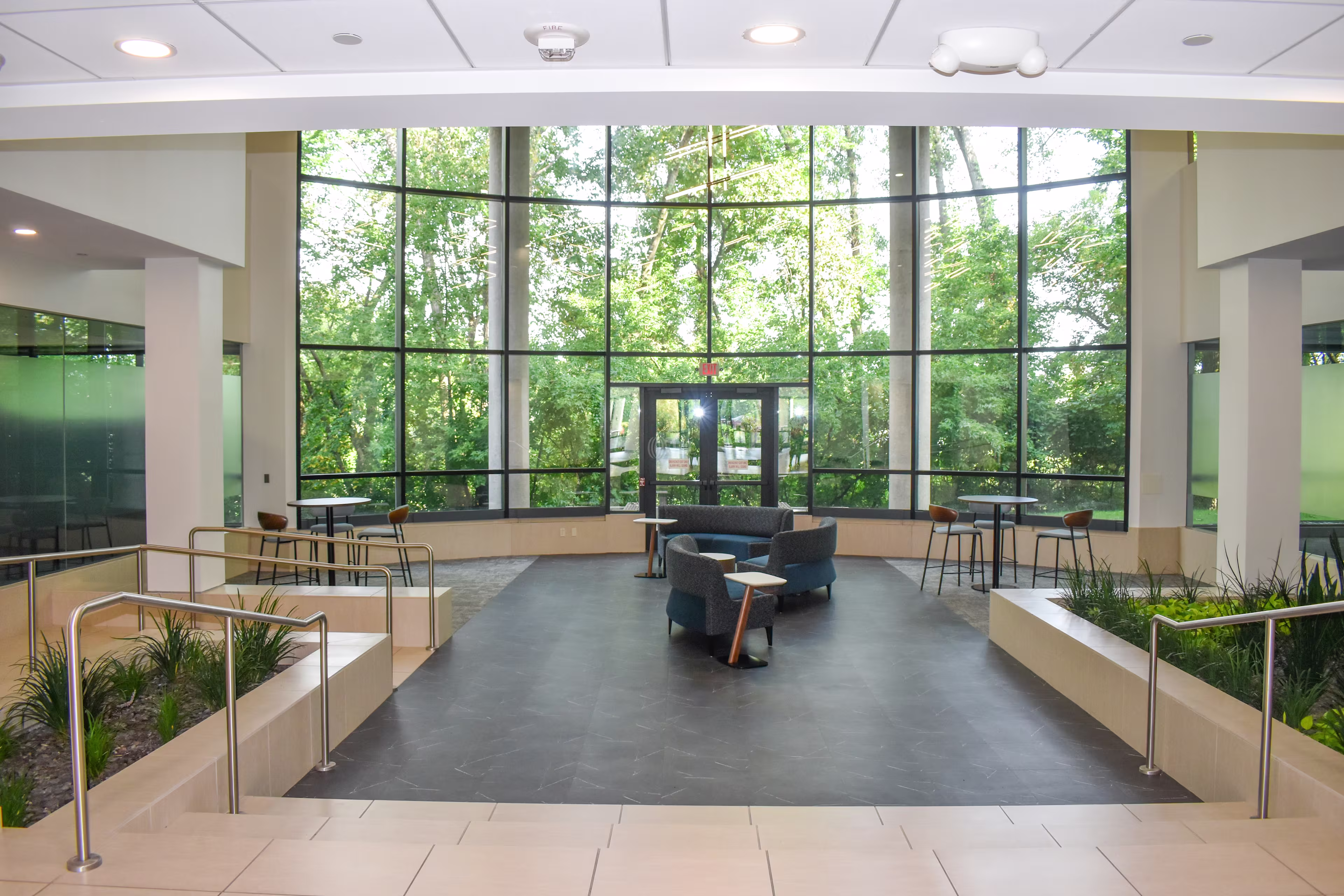 17950 W Corporate Dr