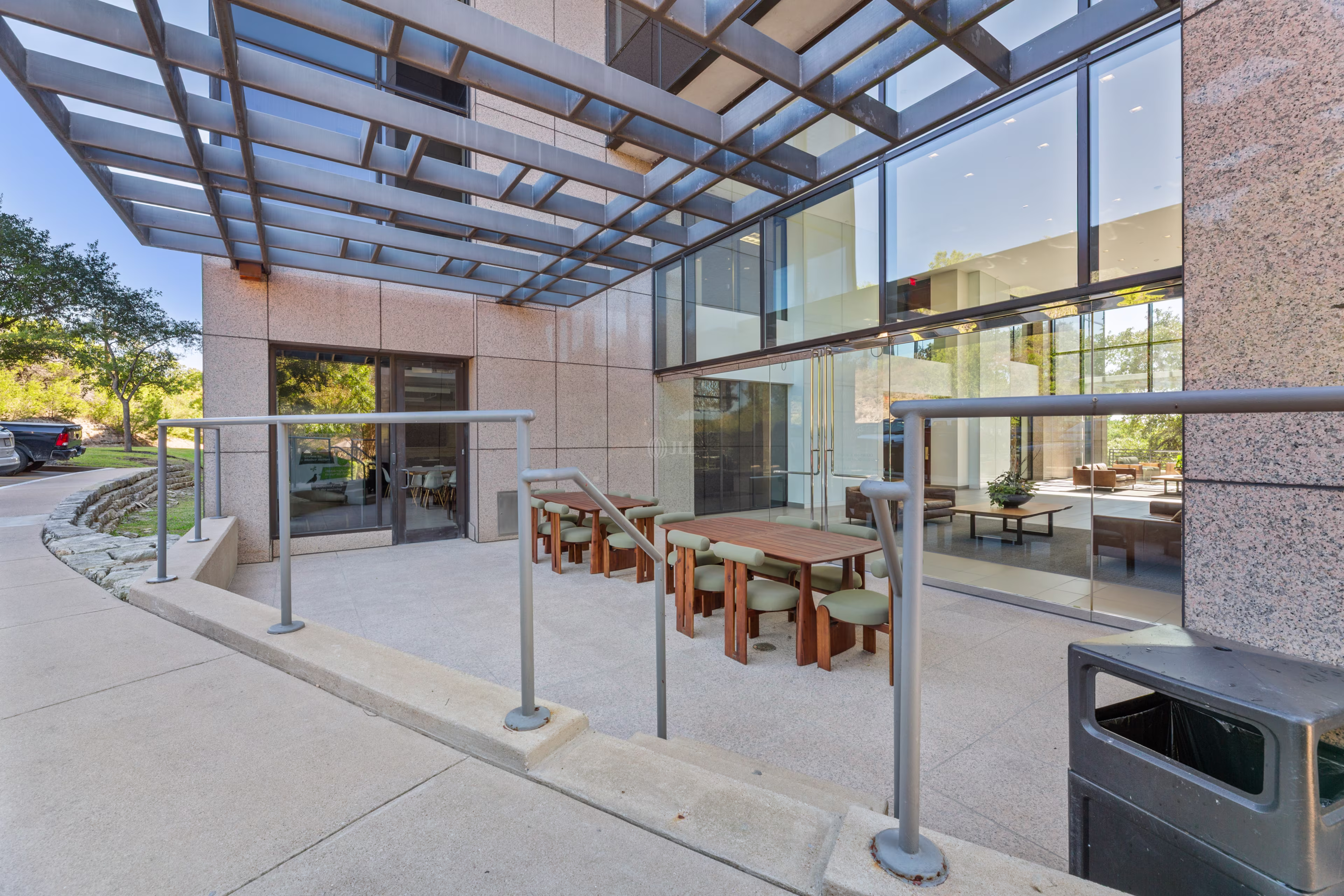 6300 Bridge Point Pkwy