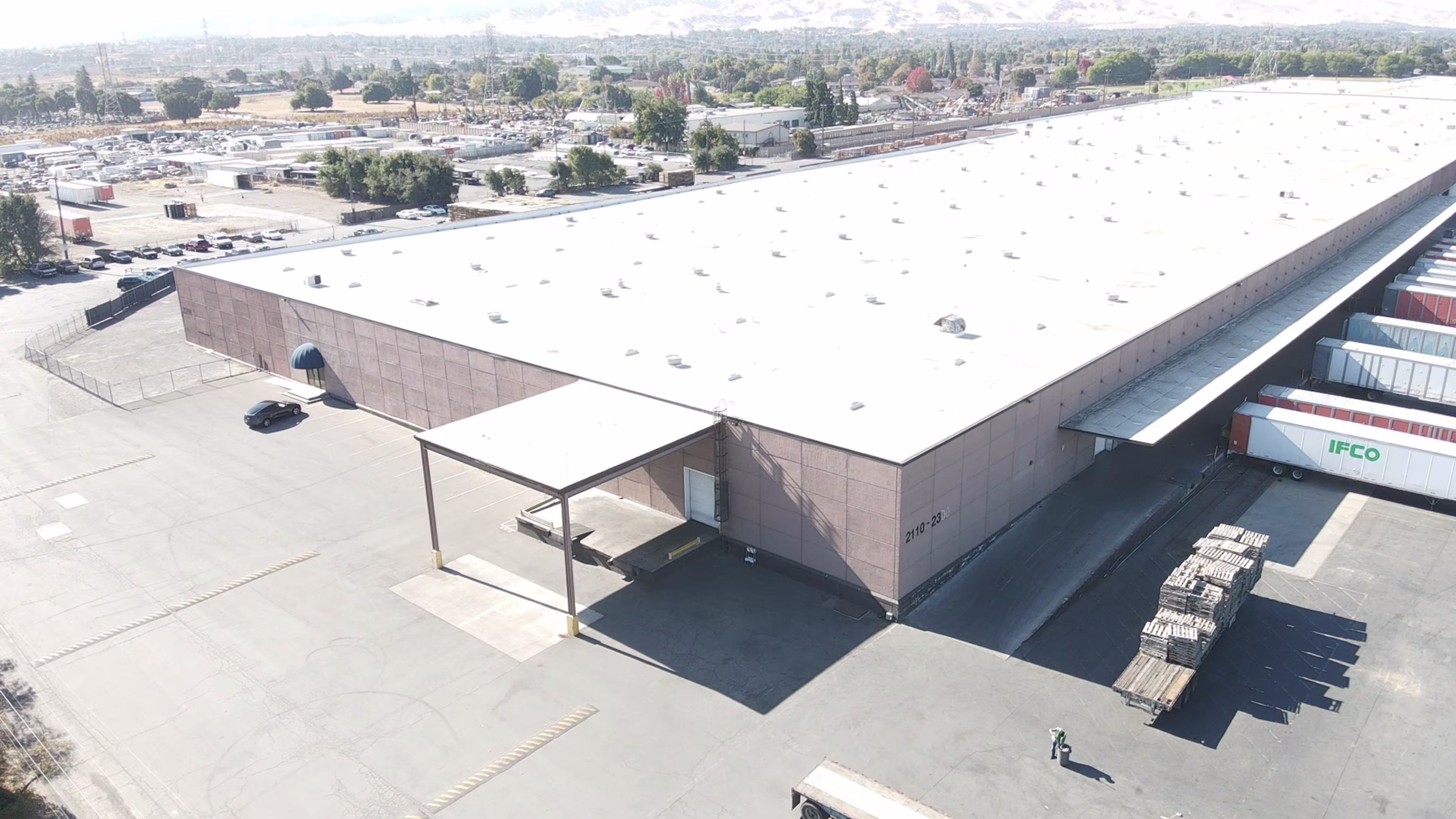 2100-2300 Wilbur Ave