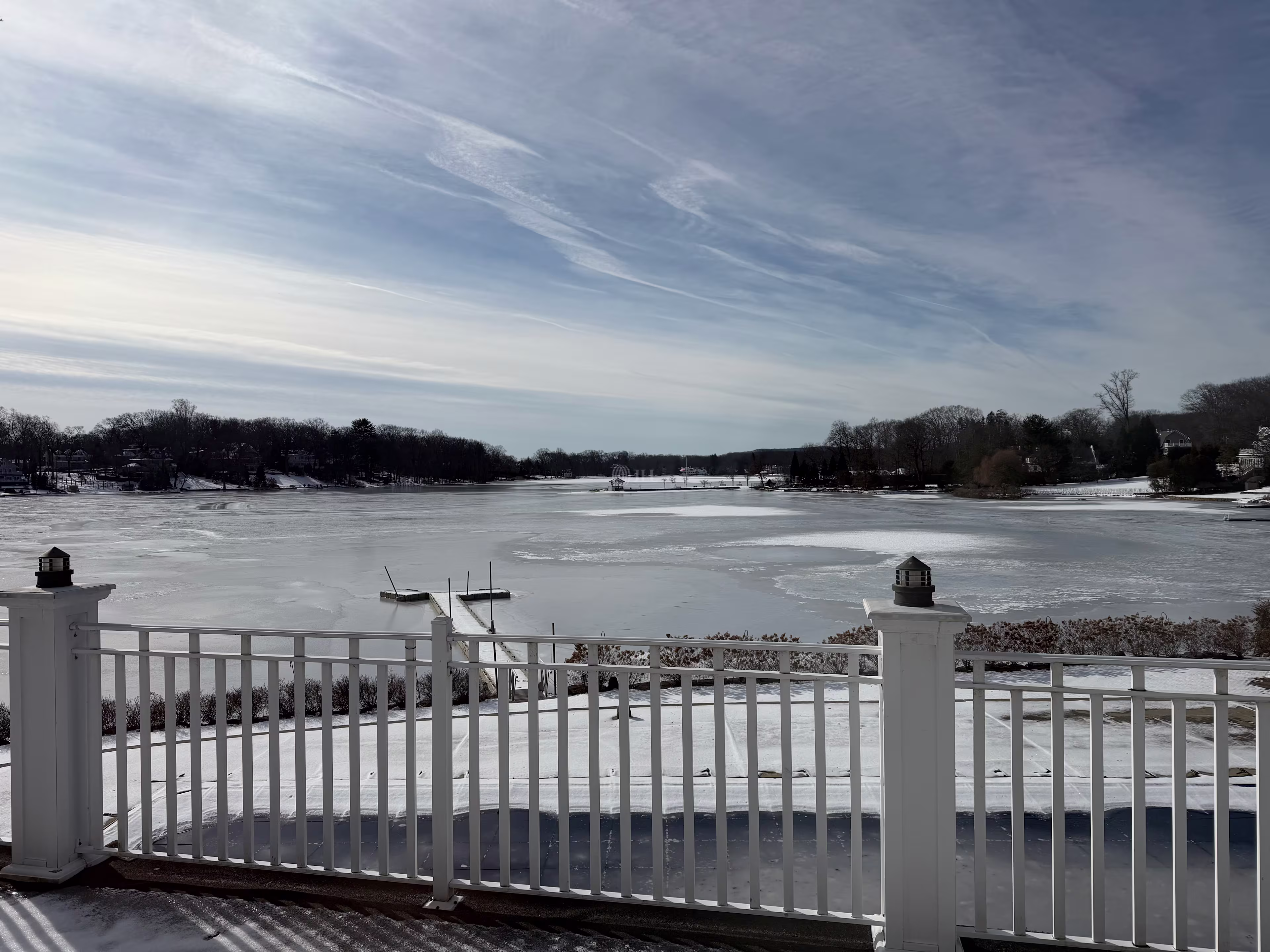 18 Lake Dr