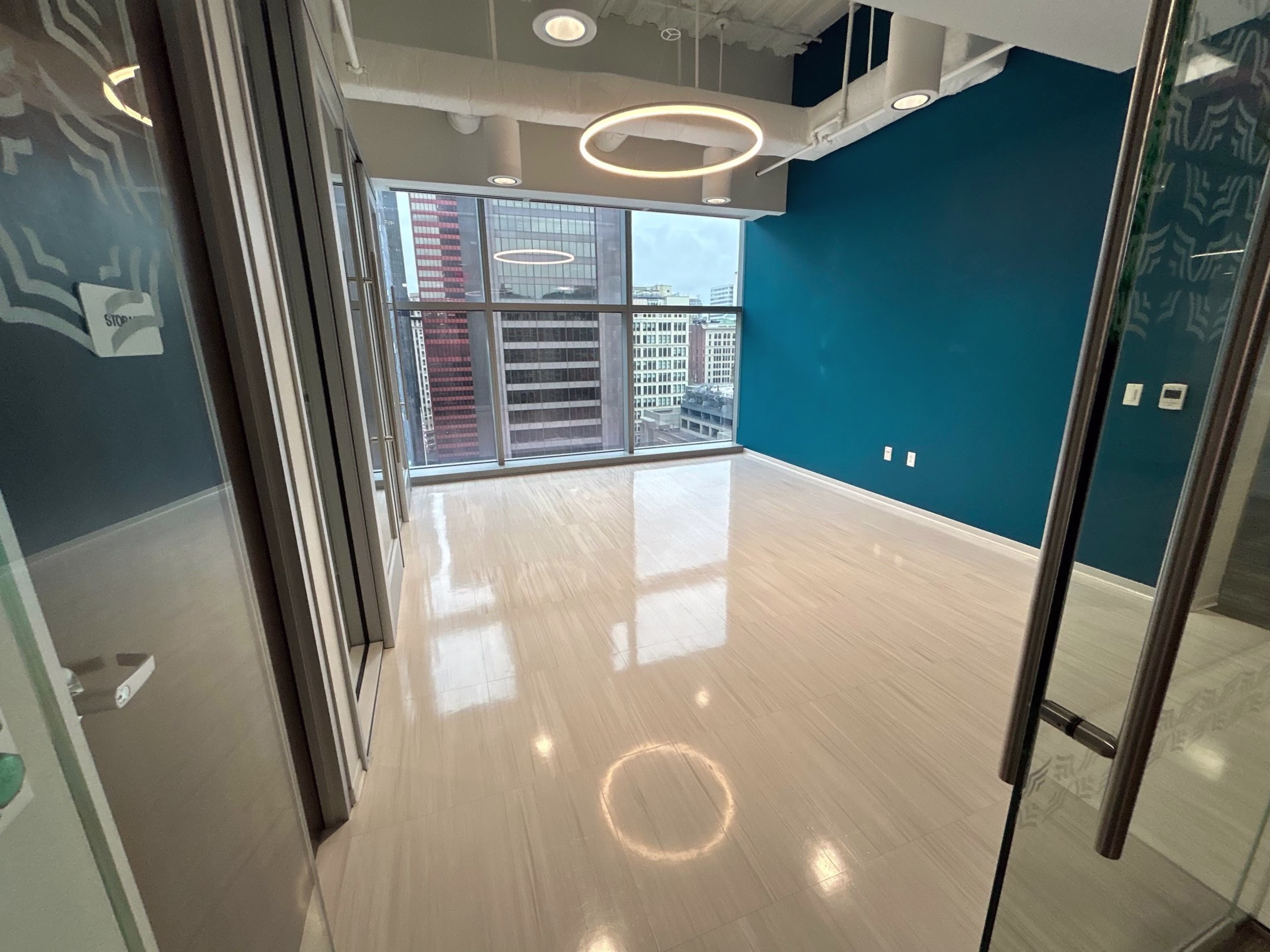 260 Forbes Ave