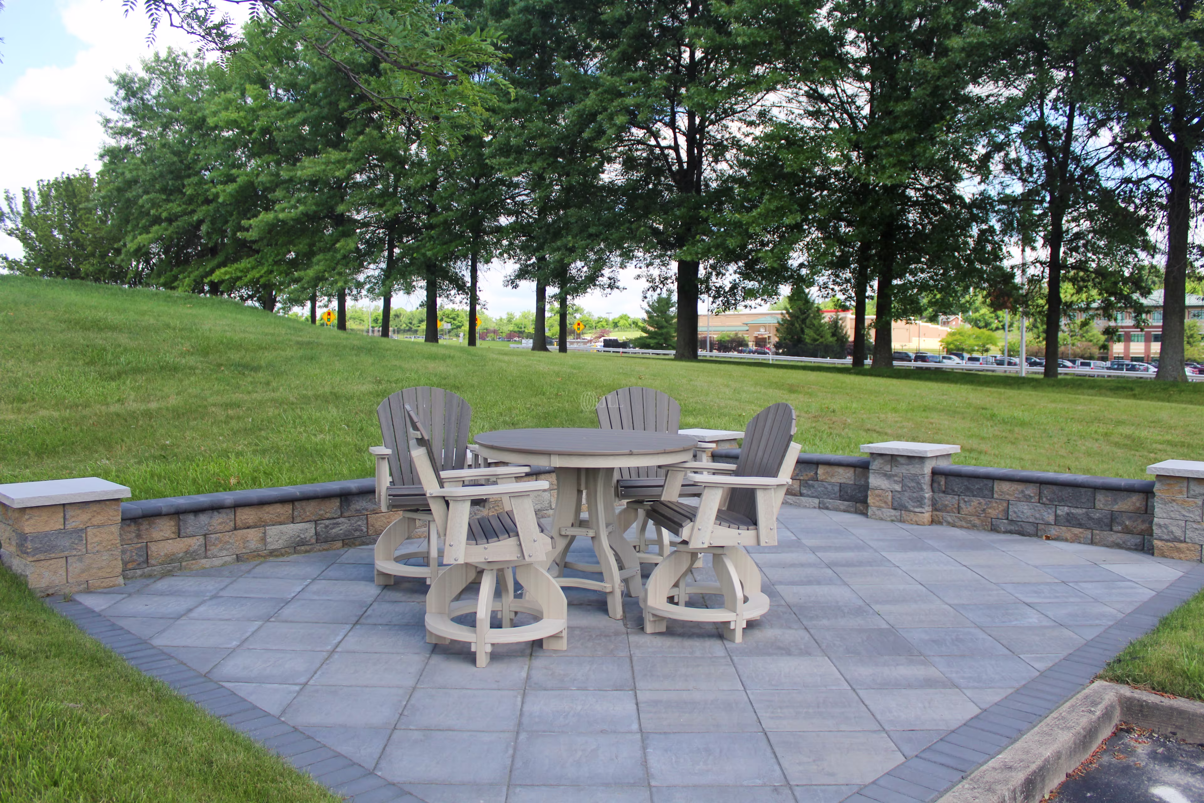 200-298 Airside Dr