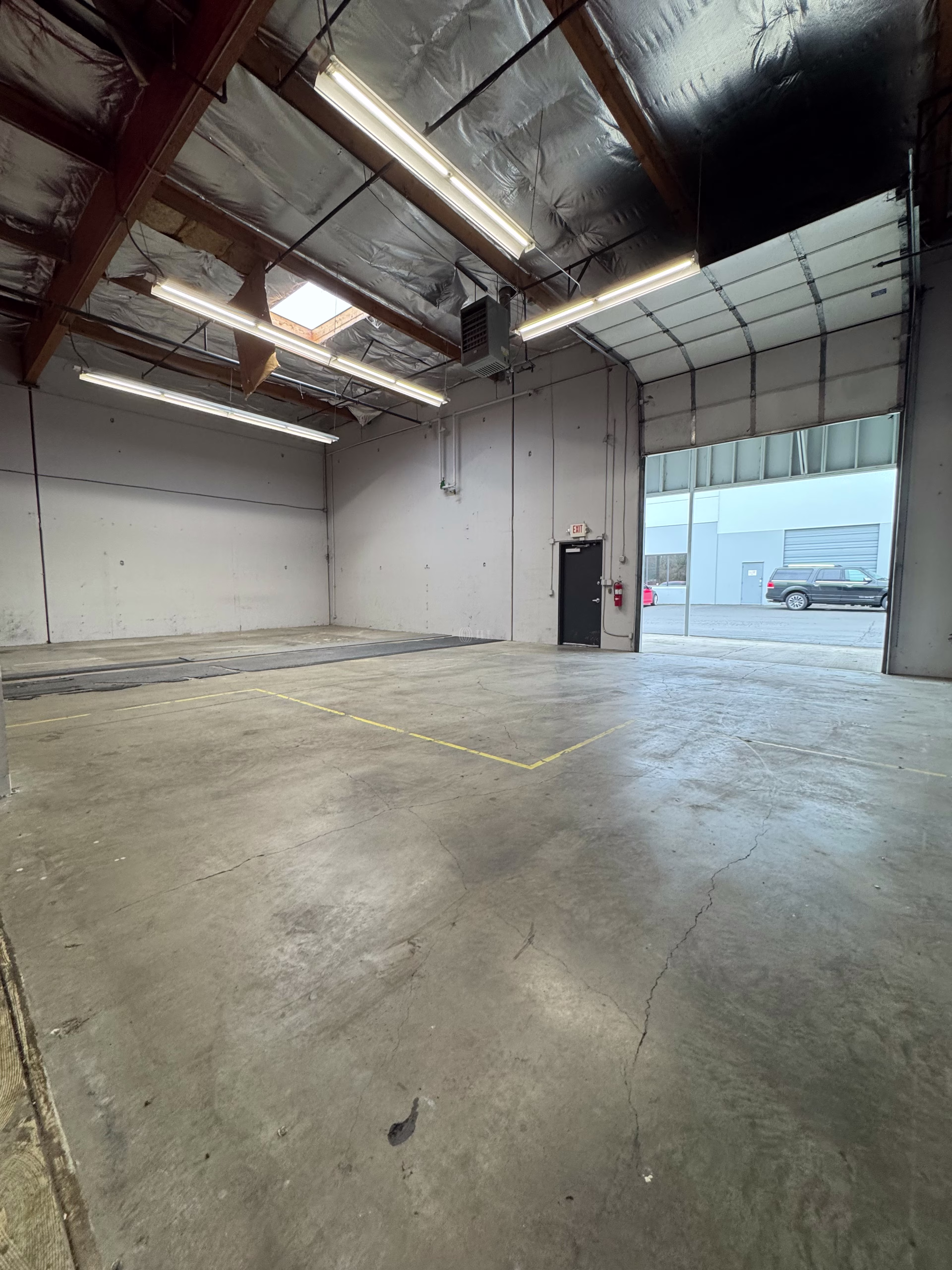 9570 SE Lawnfield Rd