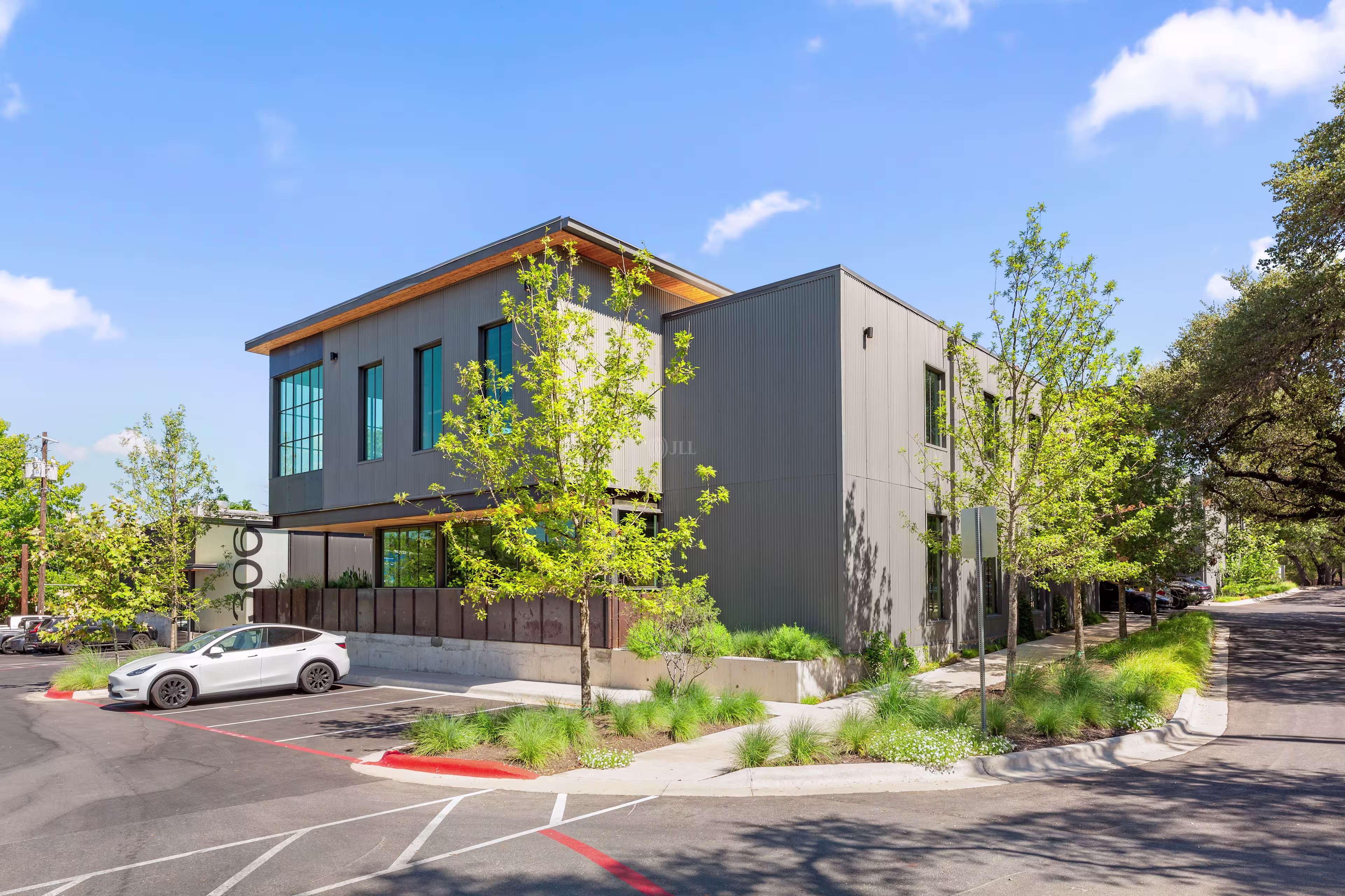 1300 W Oltorf St