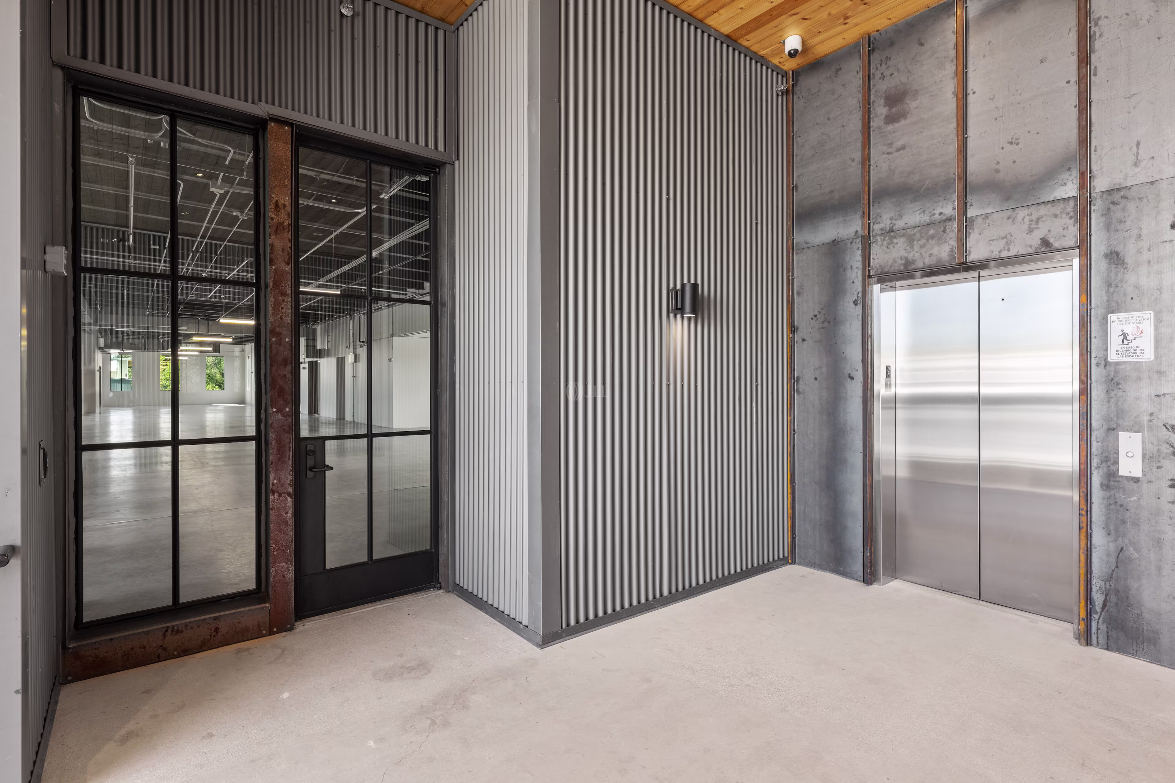 1300 W Oltorf St