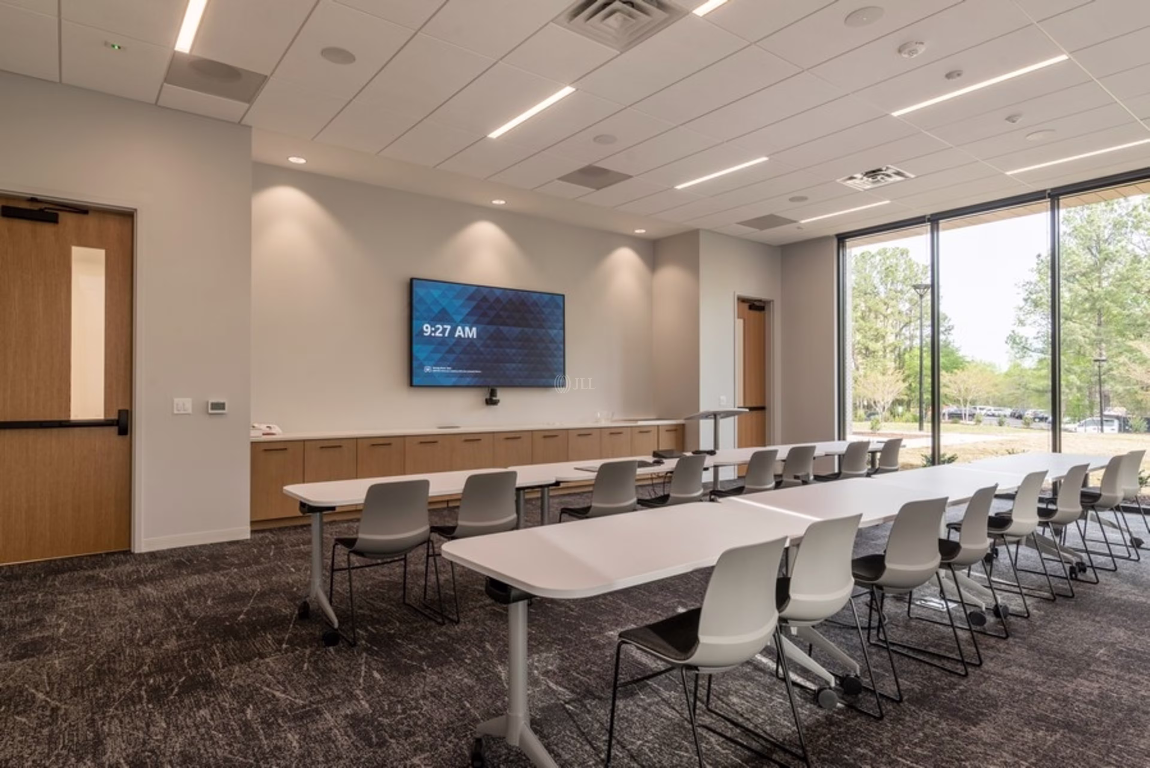 1000 Perimeter Park Dr