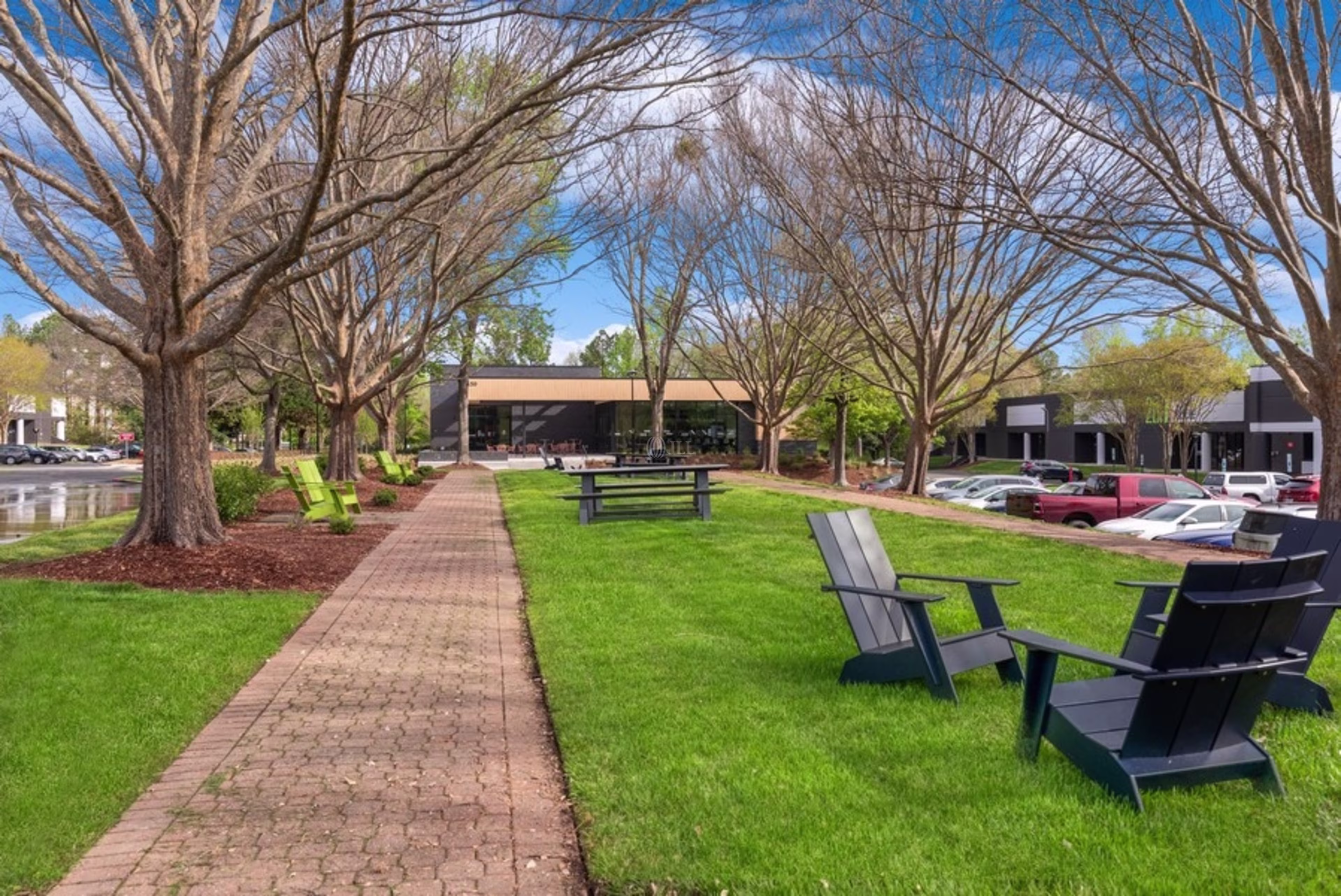 200 Perimeter Park Dr