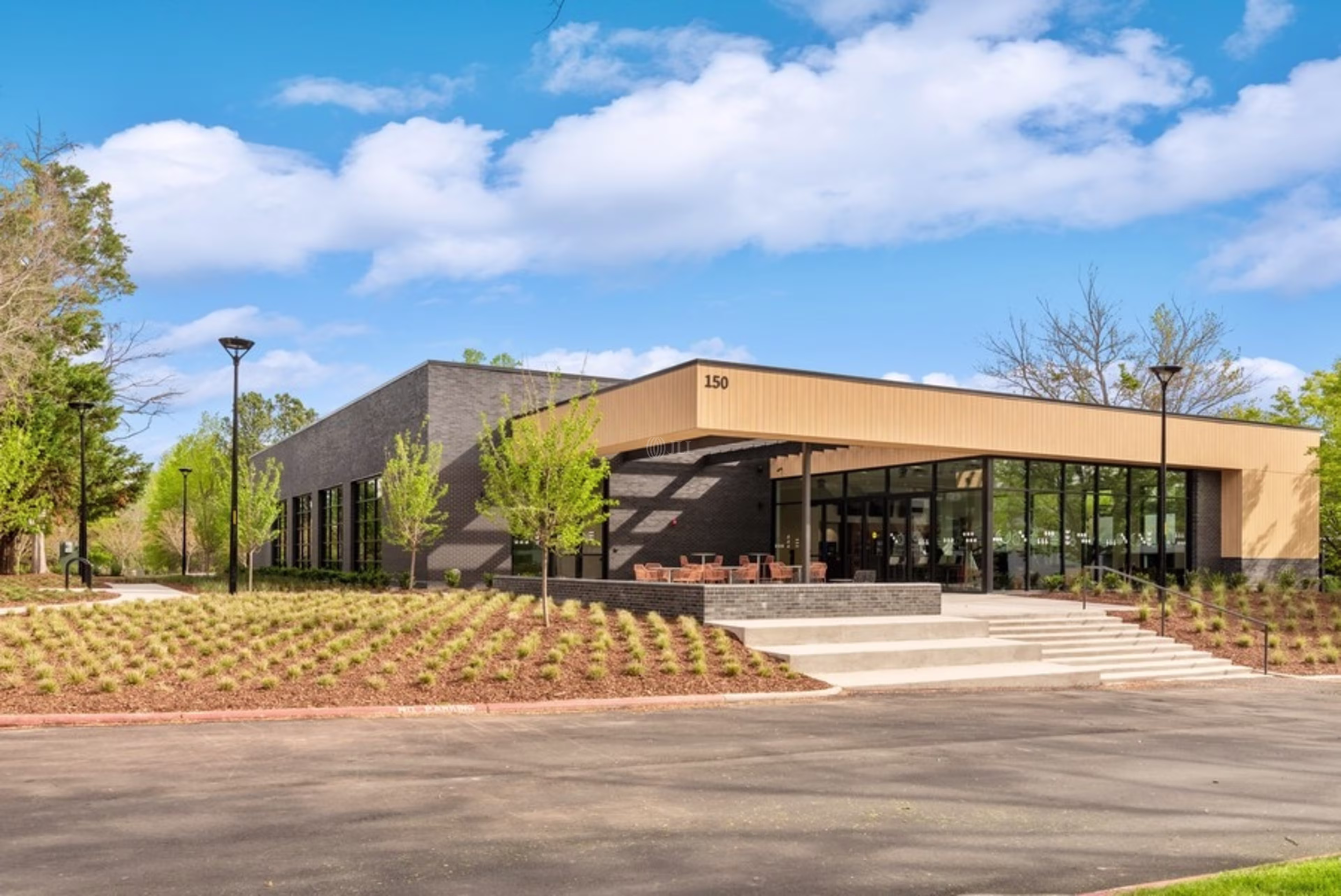 200 Perimeter Park Dr