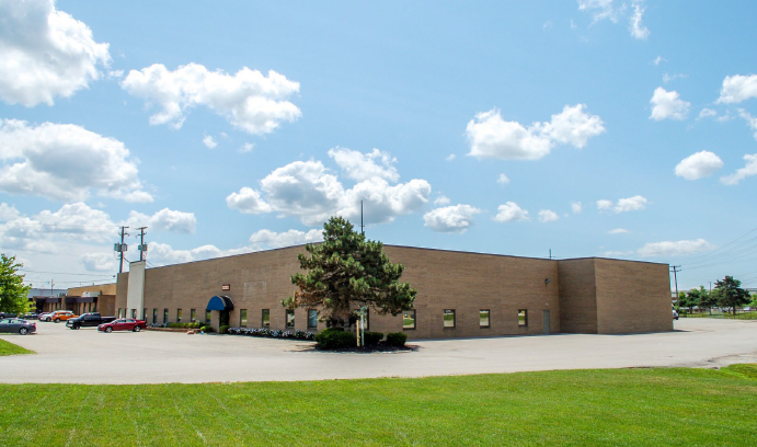 26000 Richmond Rd, Bedford, OH 44146