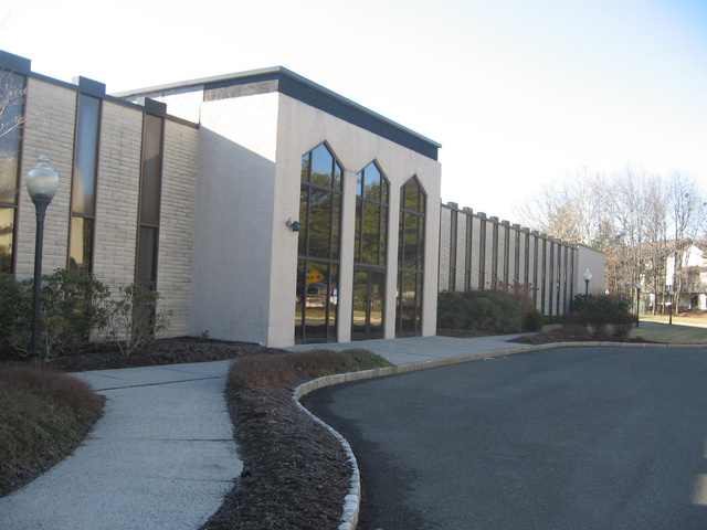 50 Lawrence Rd, Springfield, NJ 07081