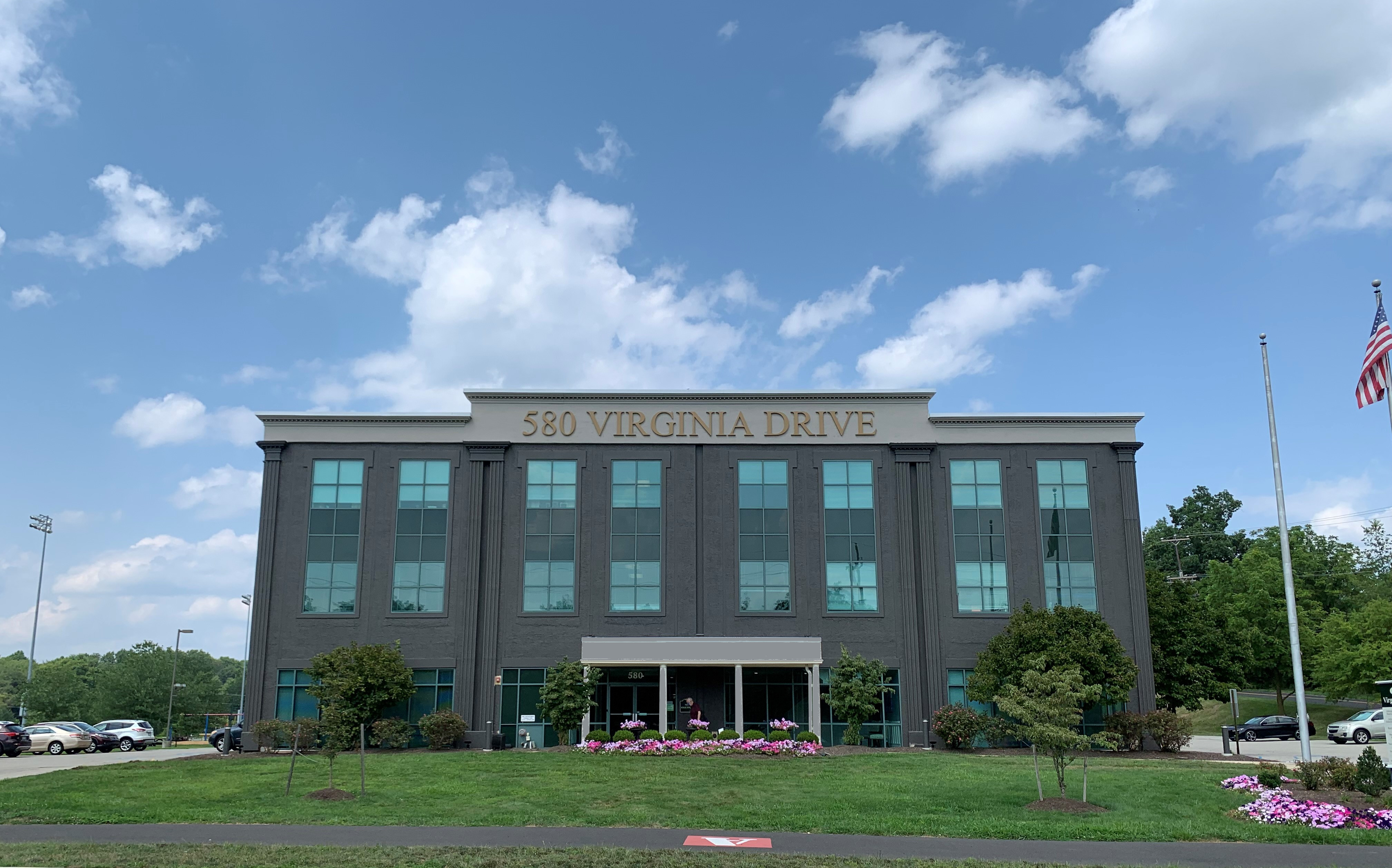 580 Virginia Dr, Fort Washington, PA 19034