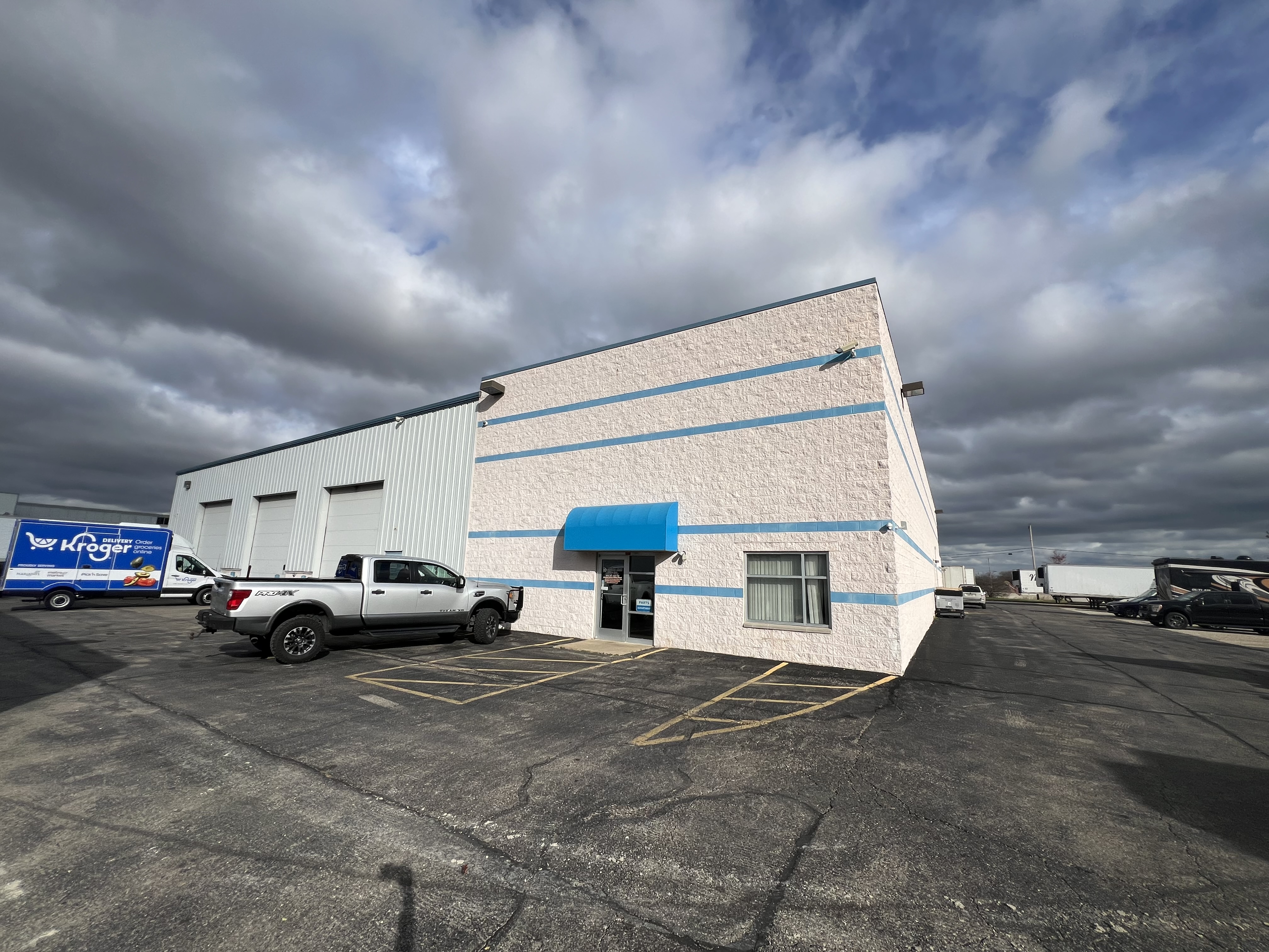 2738 N Sylvania Ave, Franksville, WI 53126