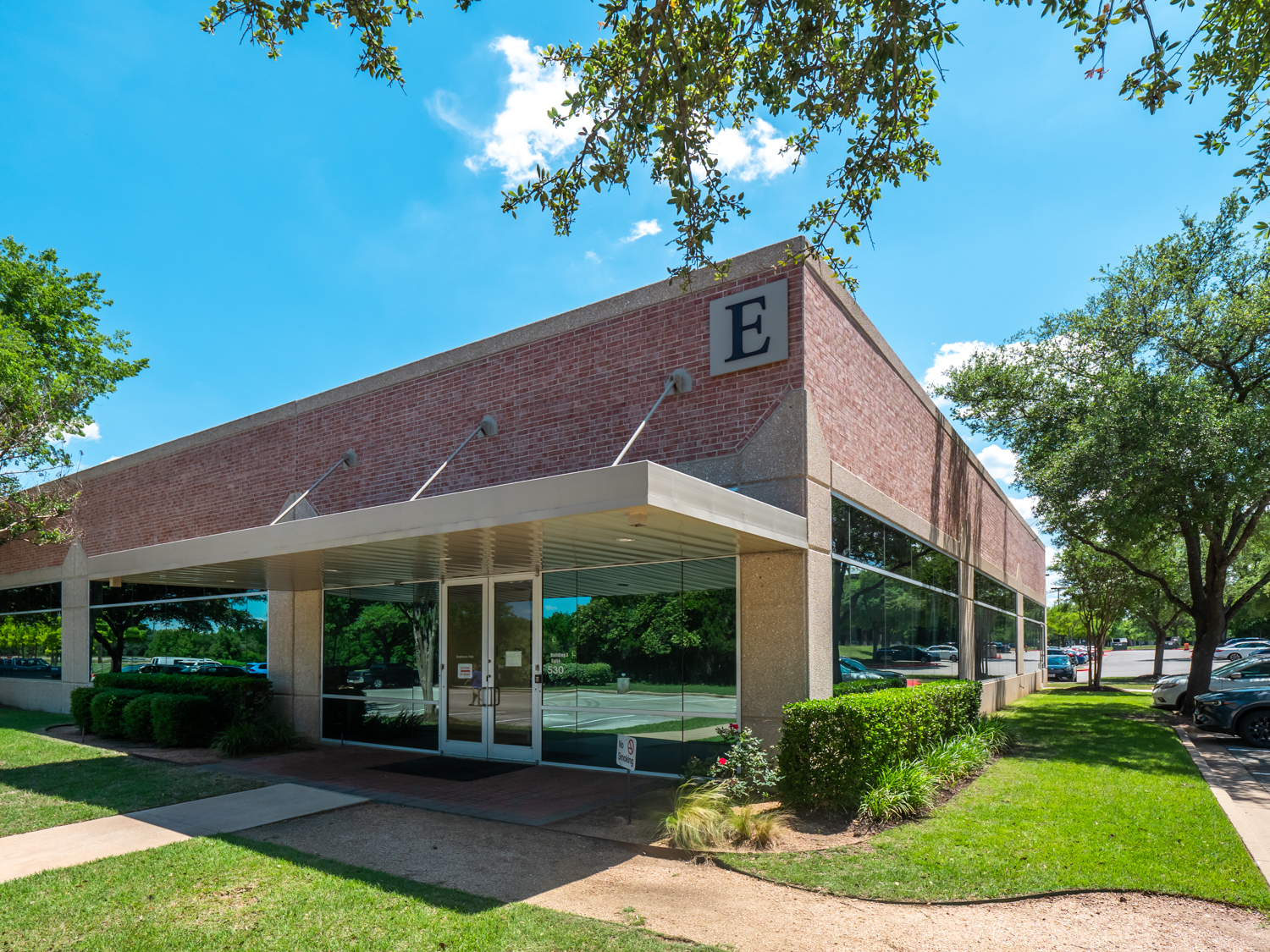 5700 Mo Pac Expy S, Austin, TX 78749