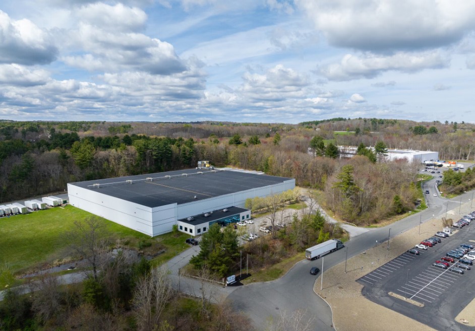 10 Creek Brook Dr, Haverhill, MA 01832