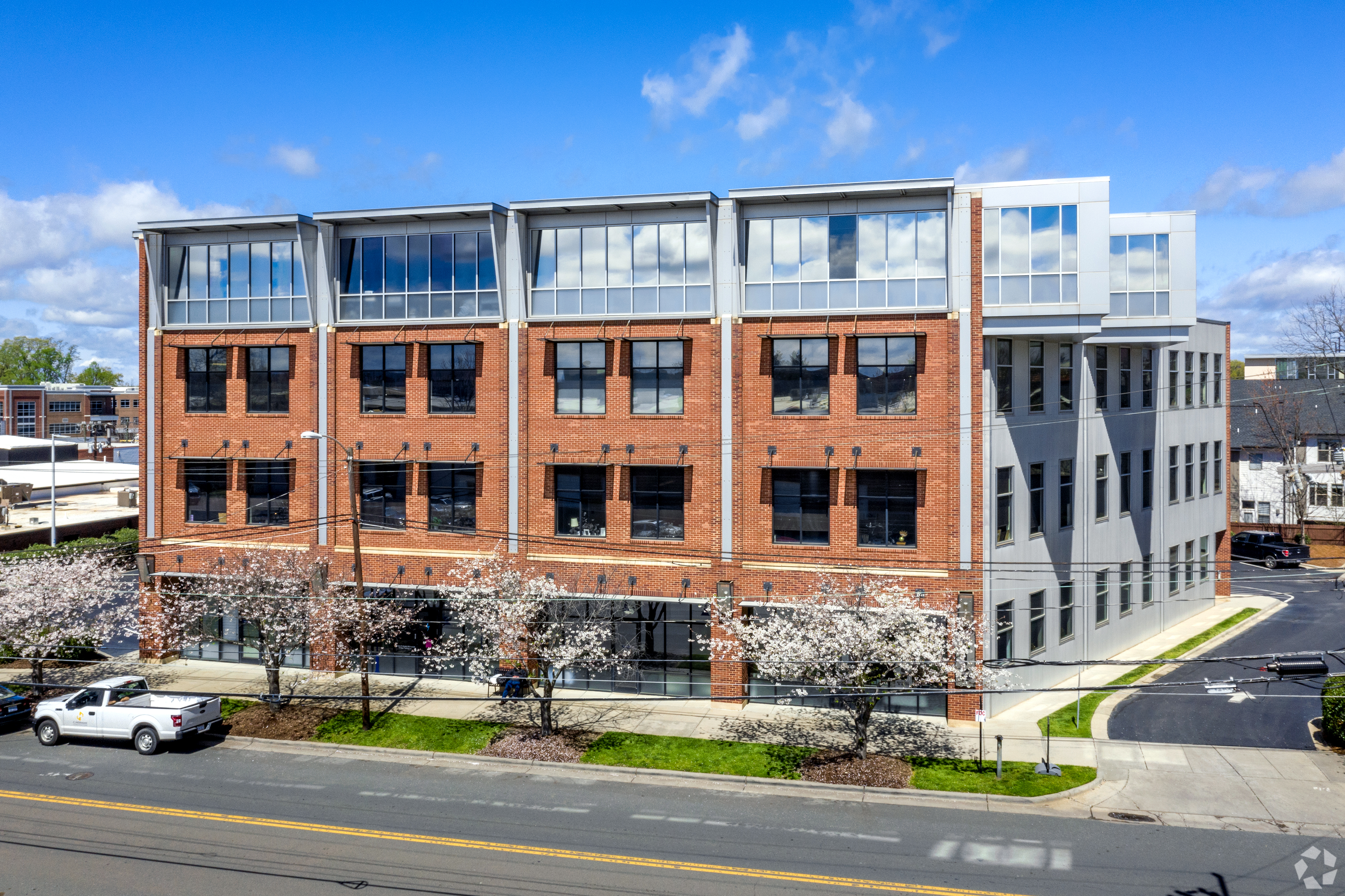 214 W Tremont Ave, Charlotte, NC 28203