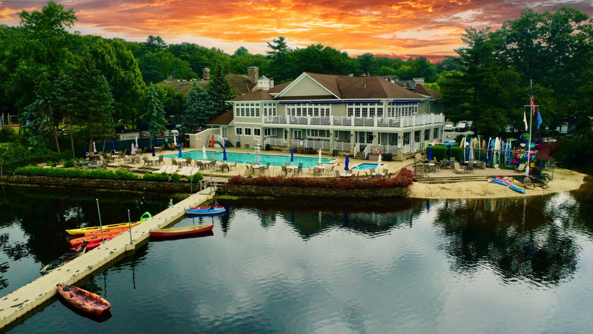 18 Lake Dr, Mountain Lakes, NJ 07046
