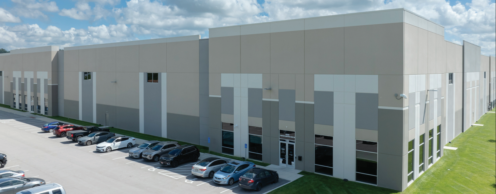 4690 Tradeport Industrial Ct, Hazelwood, MO 63042