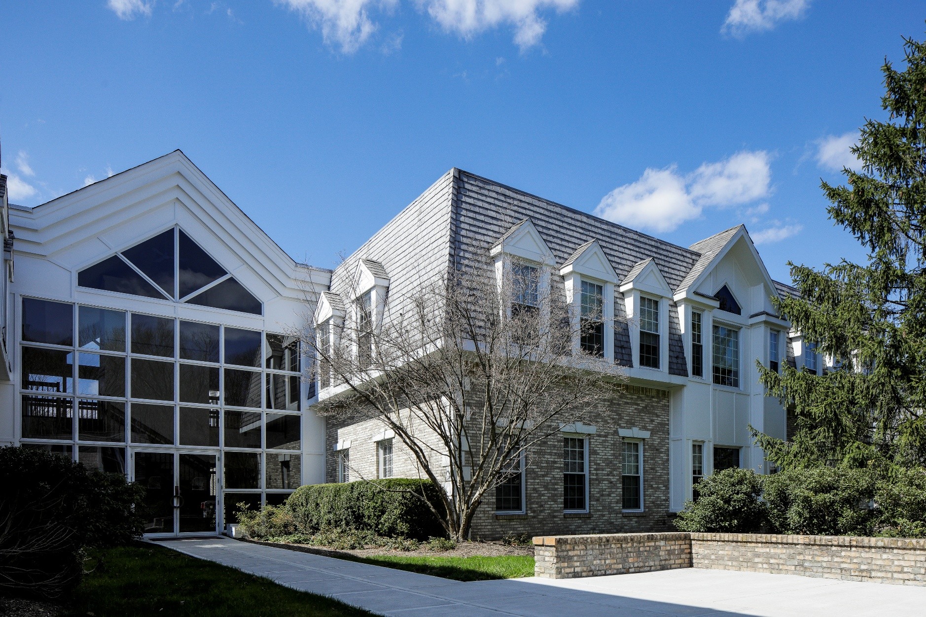 135 Kinnelon Rd, Kinnelon, NJ 07405