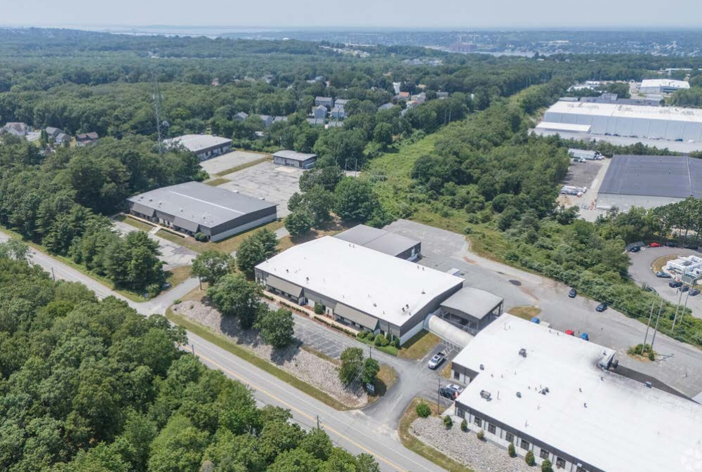 300 Riggenbach Rd, Fall River, MA 02720