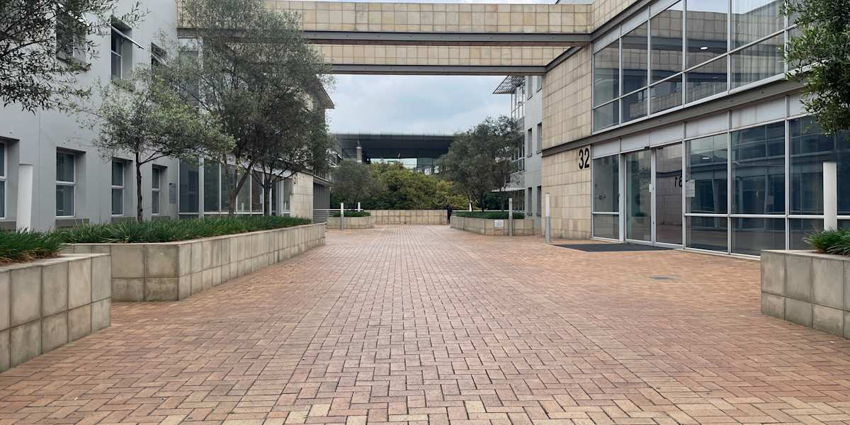Woodlands Office Park - Building 32, Portion First Floor, 20 Woodlands ...