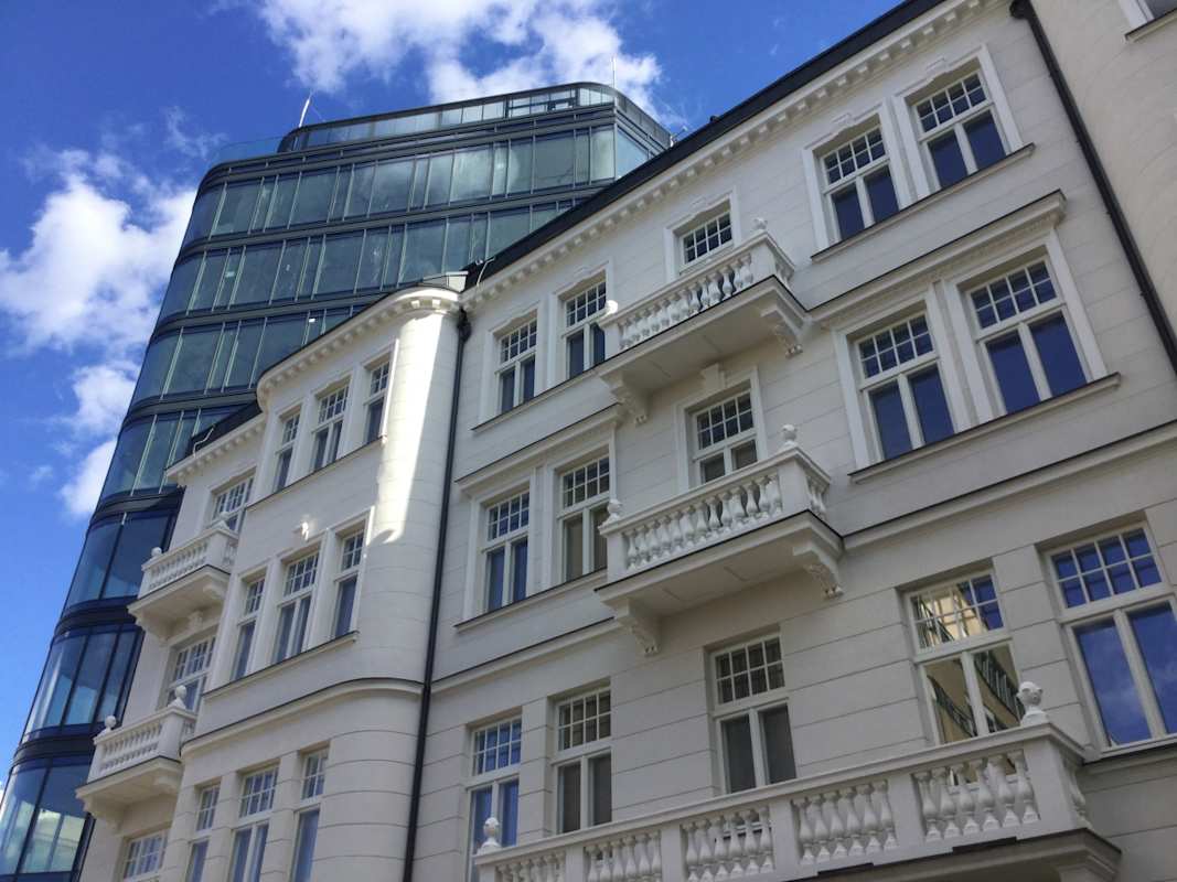 The part of the complex with apartments - historic building on Jaworzyńska Street