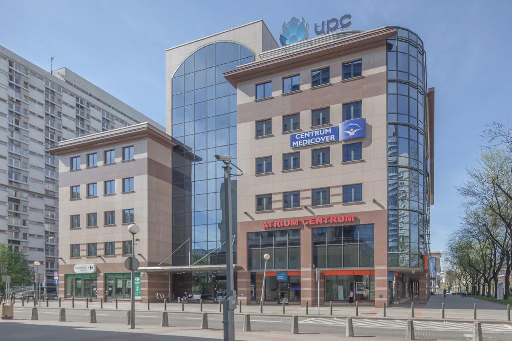 Bryła budynku - biura do wynajęcia