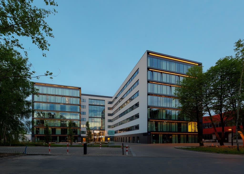 Widok na budynek biurowy