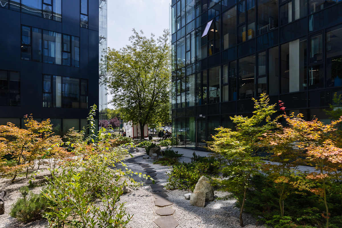 Equal Business Park C