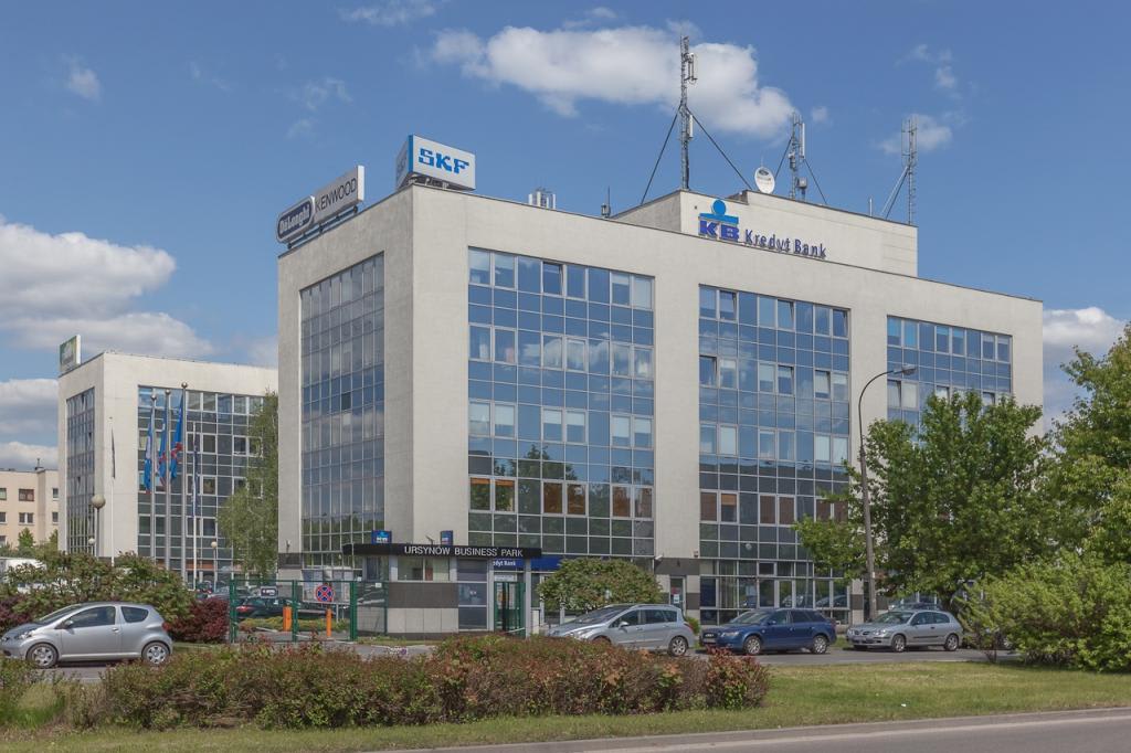 Widok główny budynku biurowego