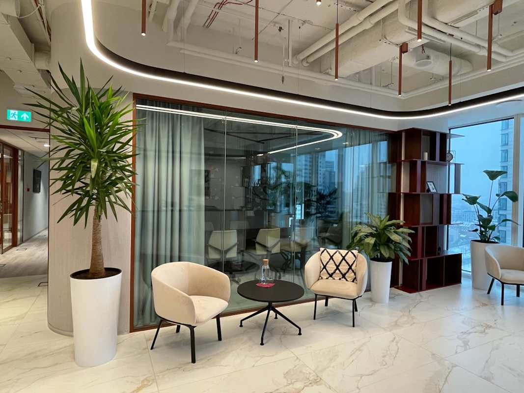 OmniOffice Warsaw UNIT