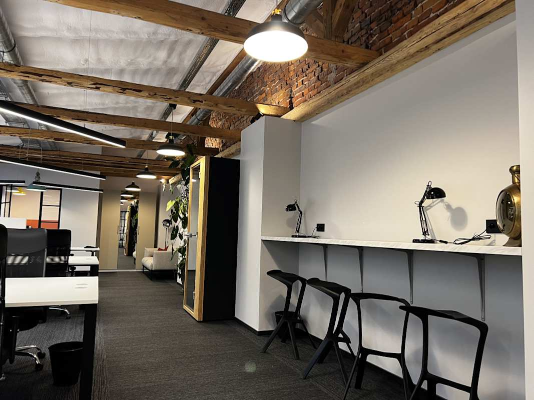 Skład Kreatywny - Długa 72