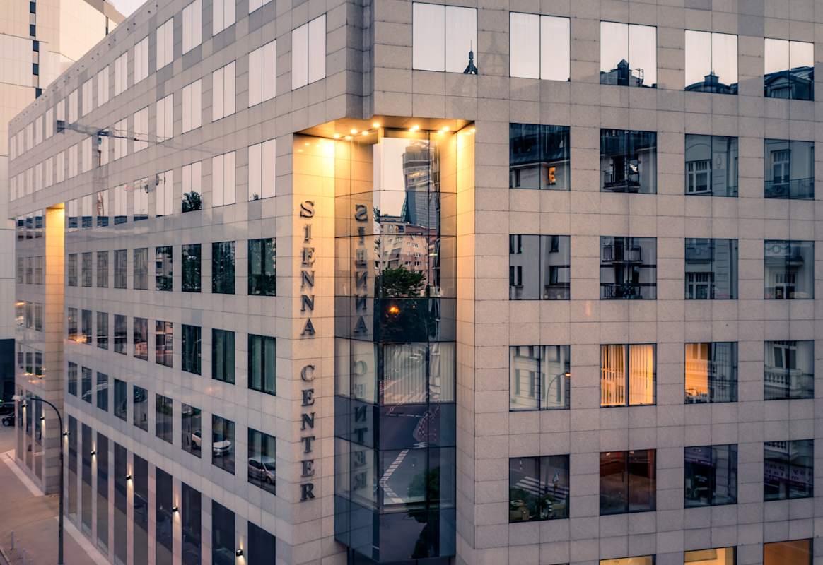 Cluster Offices Sienna Center