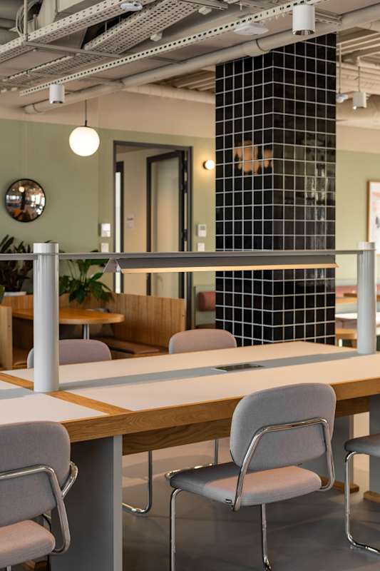 Cluster Offices Sienna Center