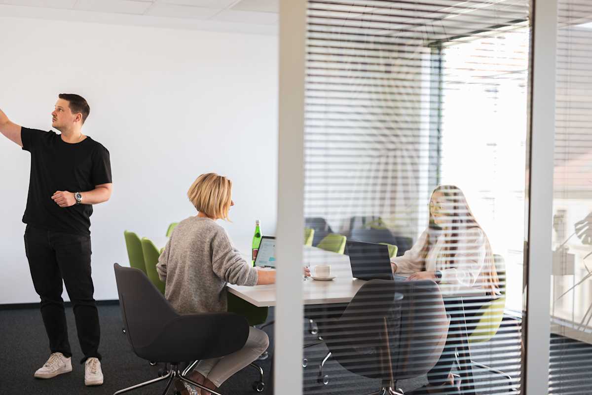 Ace of Space Retro Office House Wrocław