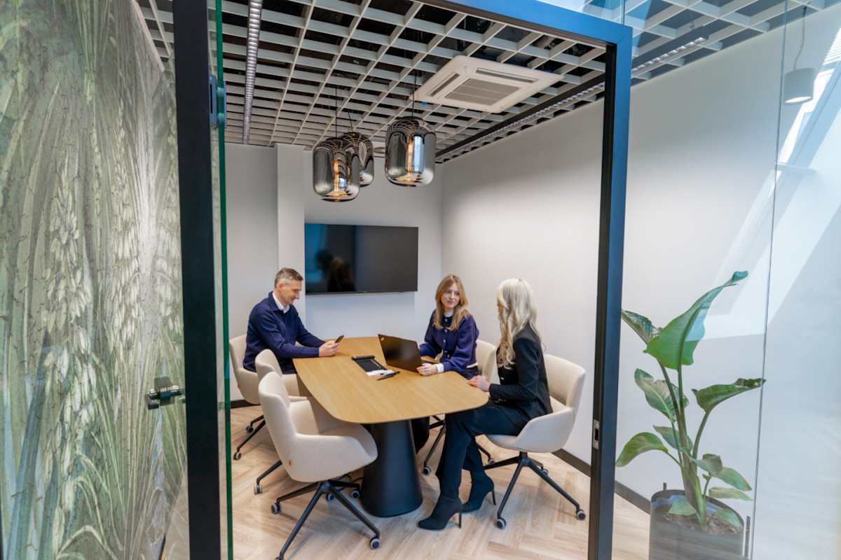 The Shire Poznańska 37