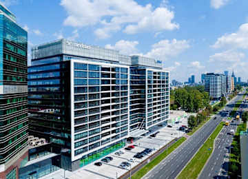 General contractor of Eurocentrum Office Complex chosen