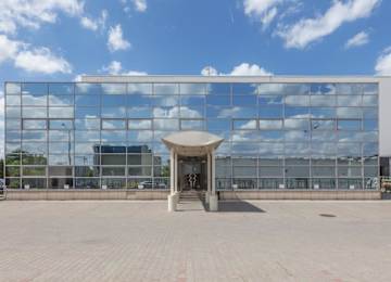 Bokserska Distribution Center