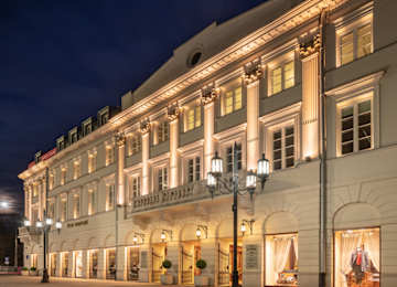 Plac Bankowy 1 has received the use permit