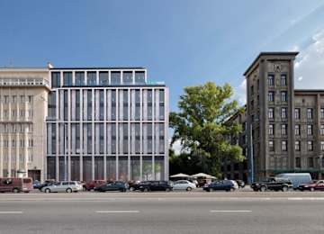 Nowogrodzka Square z pozwoleniem na użytkowanie