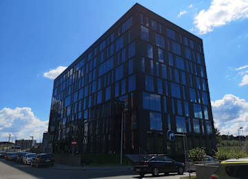 Bonarka with another building