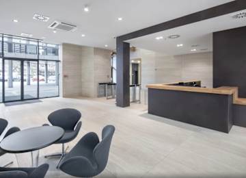 Centrum Biurowe Hossa z nową nazwą - REPUBLIK