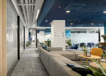 Nowe biuro elastyczne w MidPoint 71