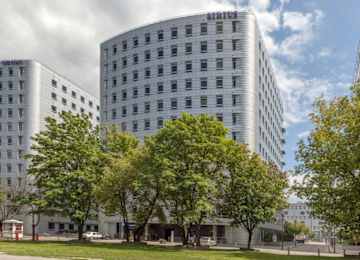 Warszawski Mordor traci kolejne biurowce