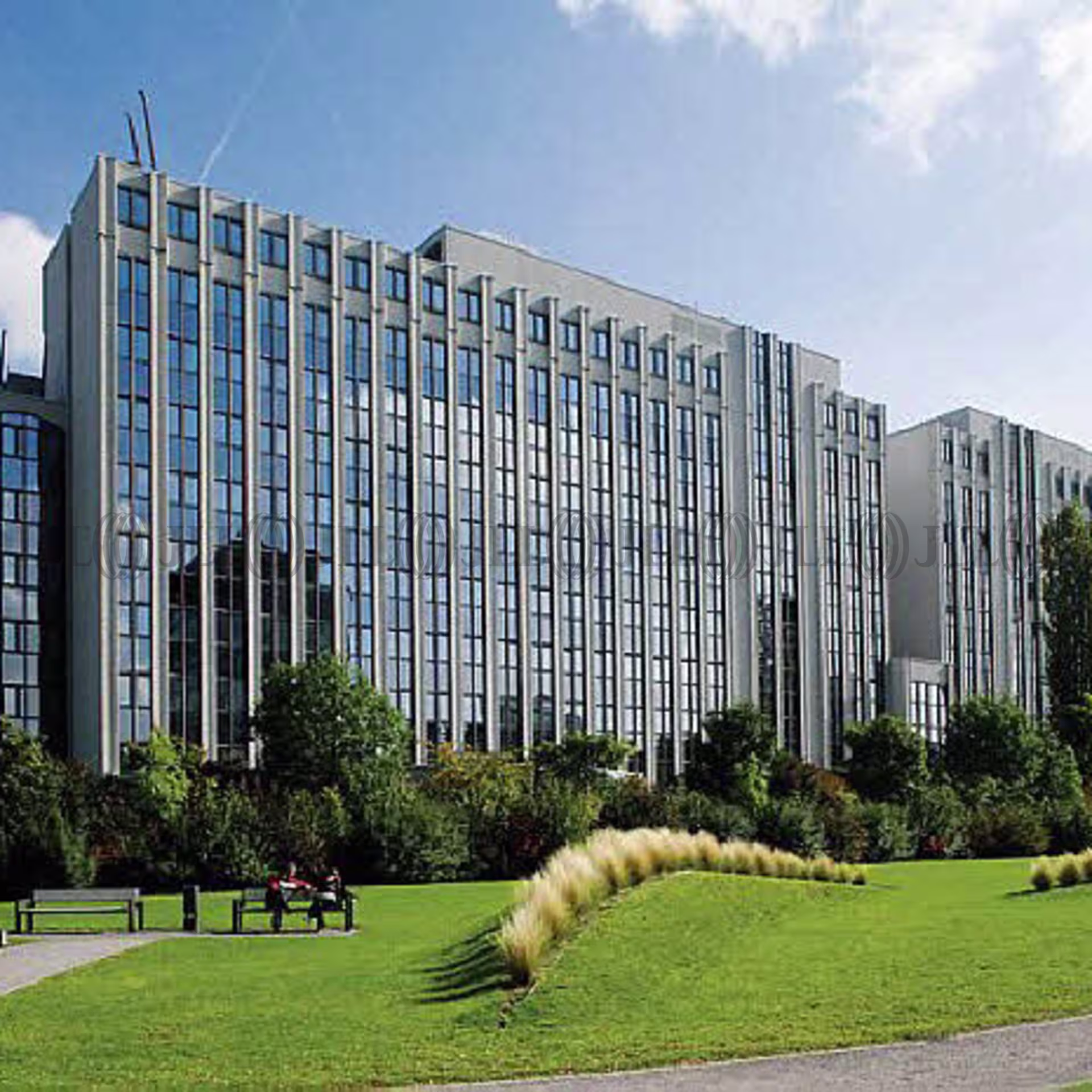 Büroimmobilie - Frankfurt am Main, Niederrad - F1066
