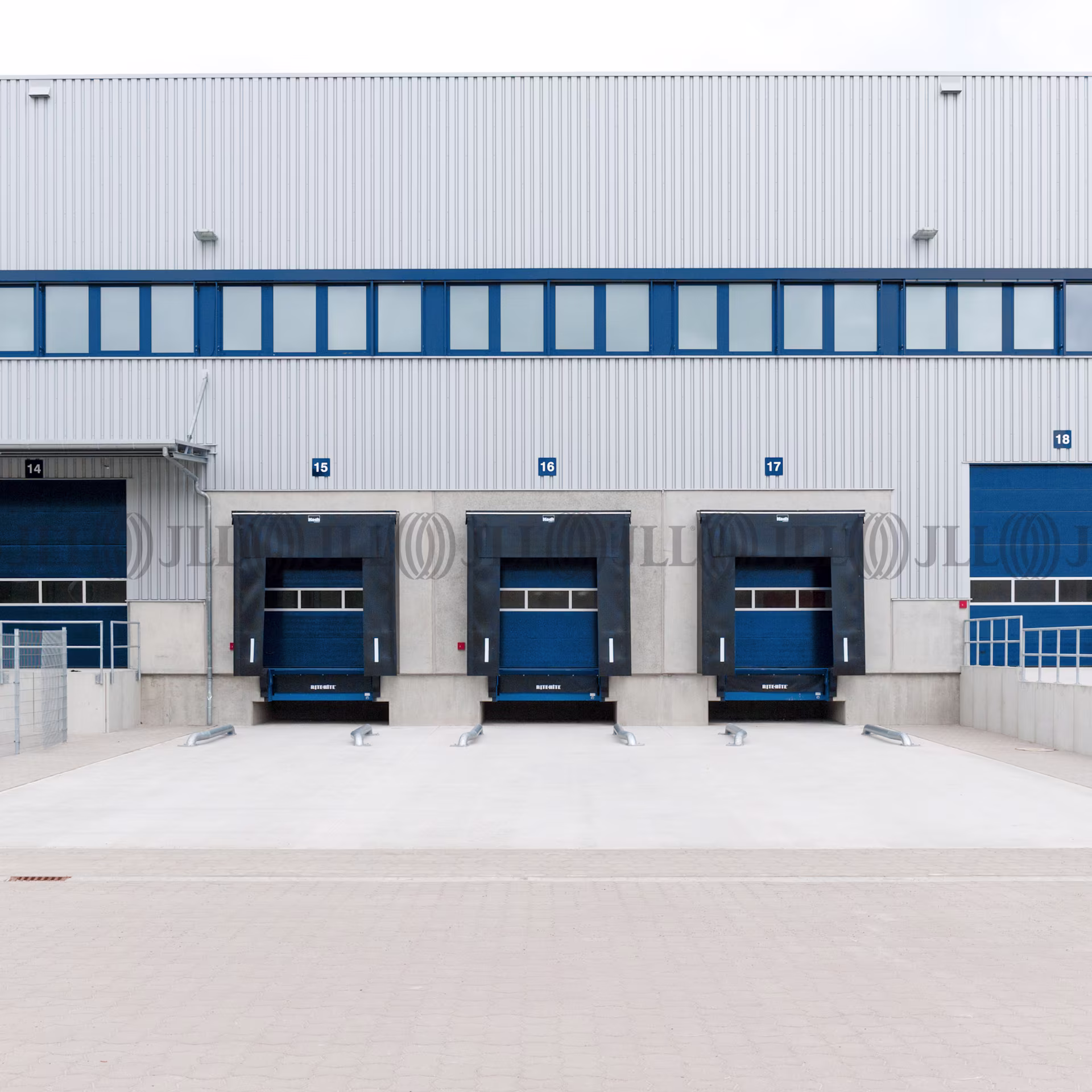 Hallen - Neuss - D2704