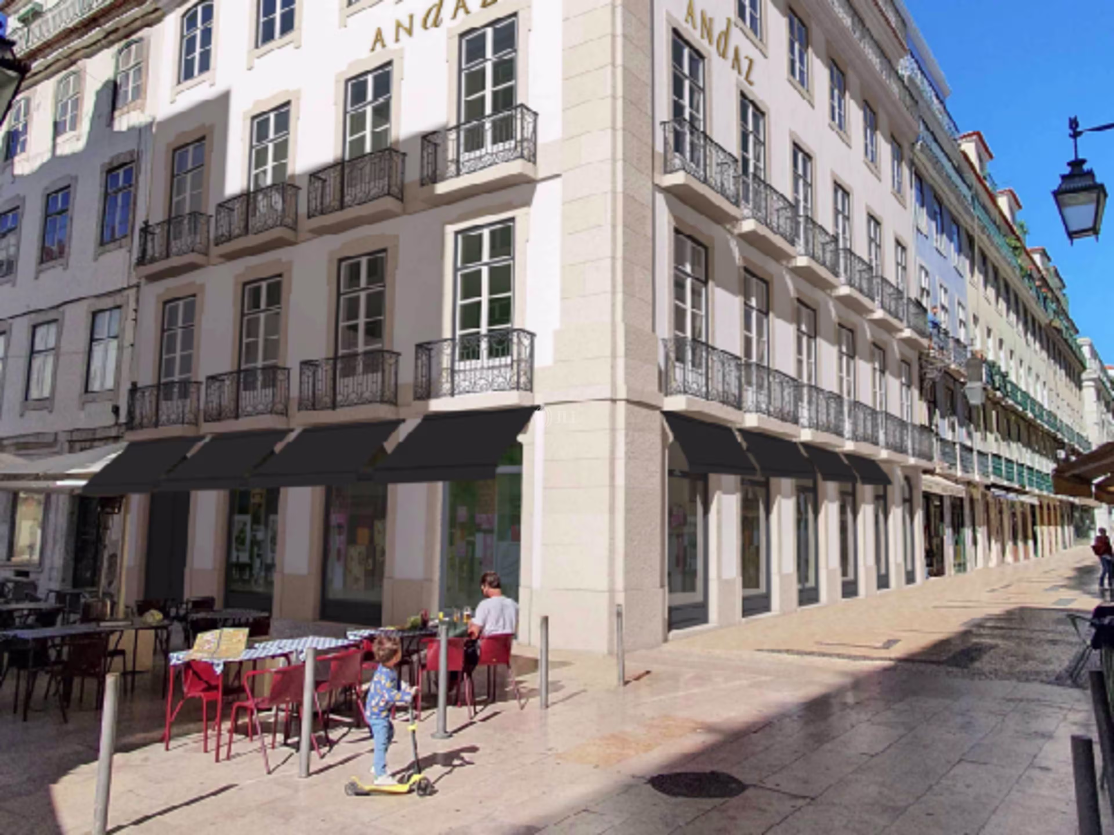 Loja para Arrendamento Baixa Pombalina | Rua dos Correeiros 97 | Loja 61m² - Lisboa