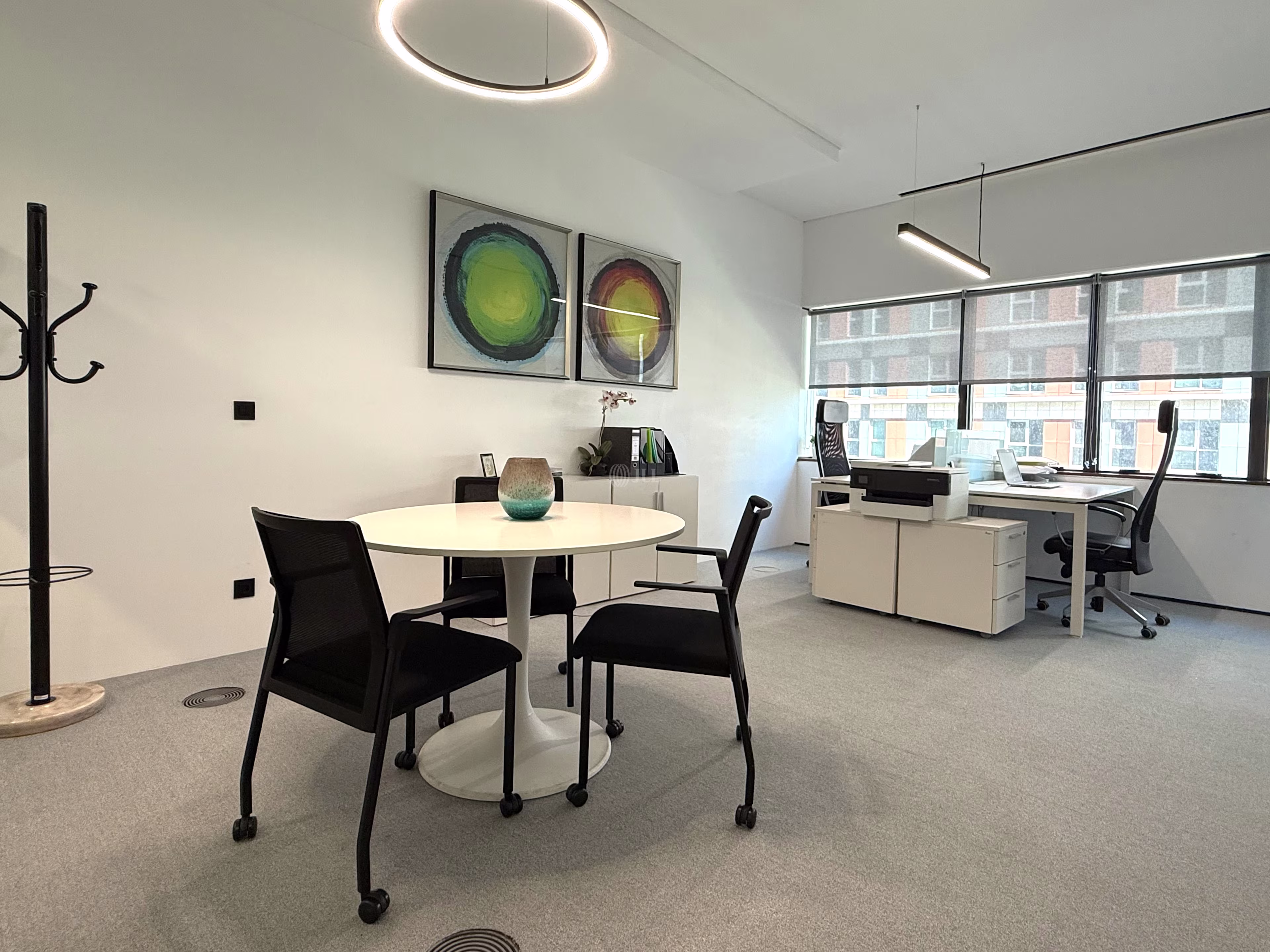 Art's Business Center