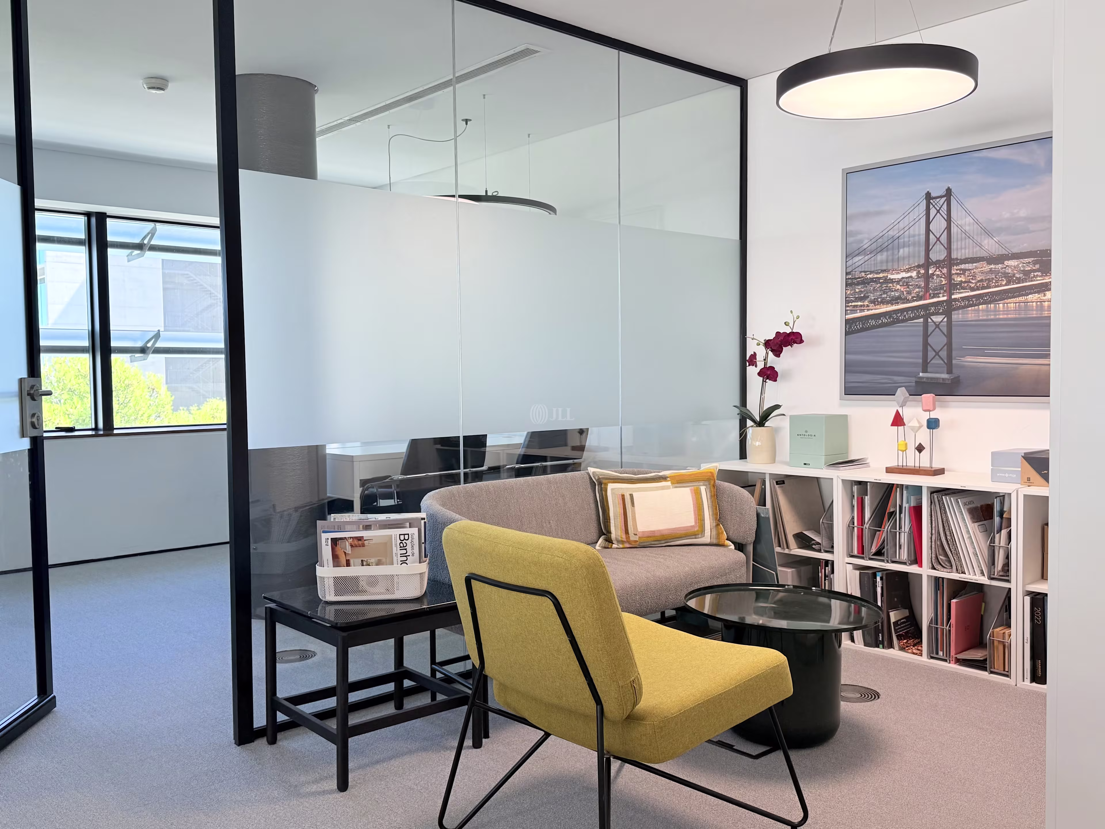 Art's Business Center
