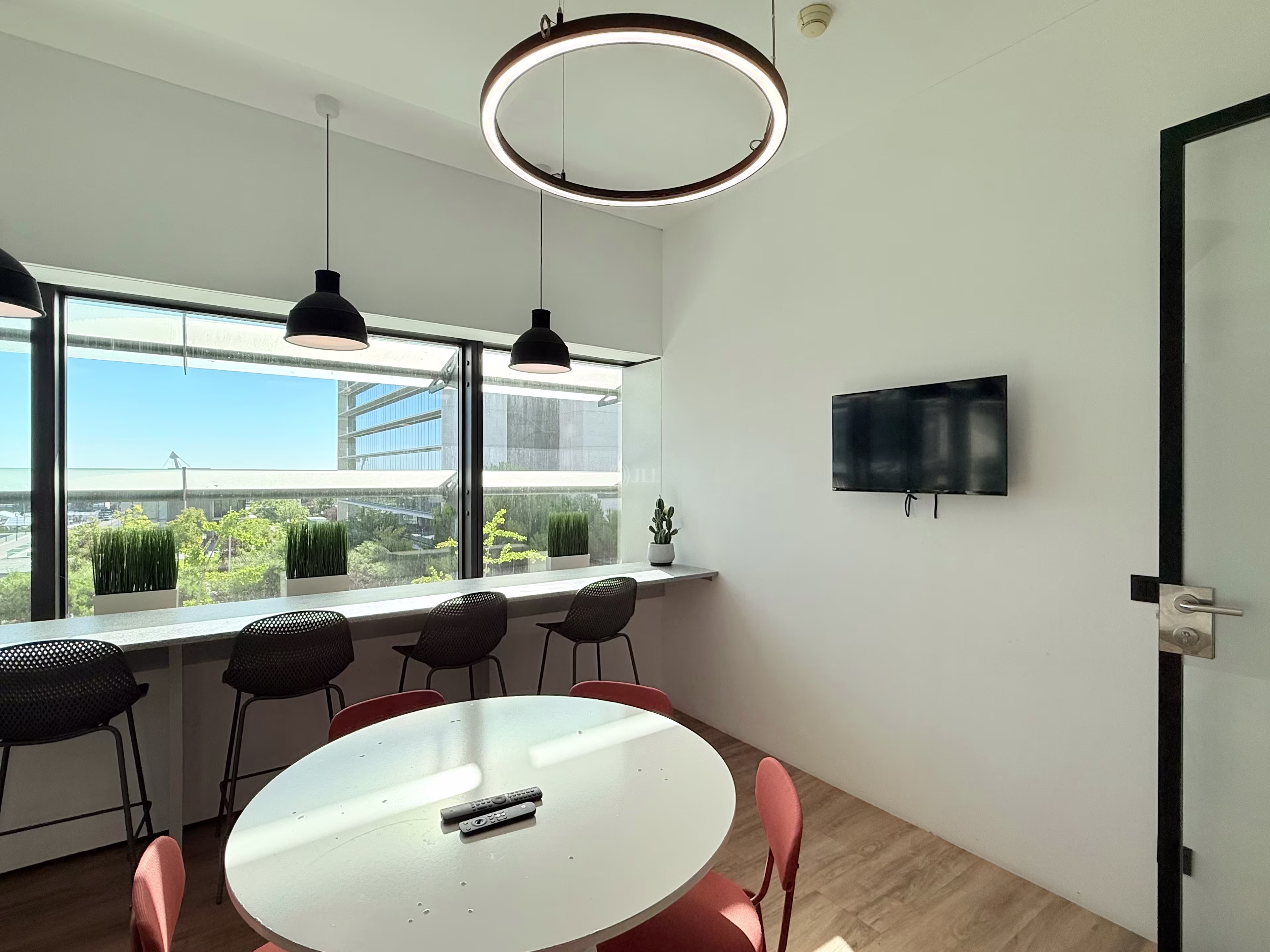 Art's Business Center